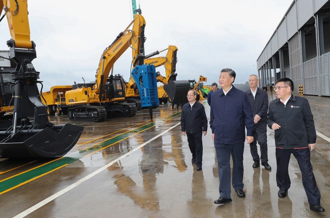 2021年4月26日，習(xí)近平總書記視察柳工并發(fā)表重要講話，高度評價(jià)柳工的創(chuàng)新發(fā)展成果