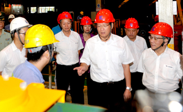 鄭俊康到公司開展安全生產(chǎn)檢查工作