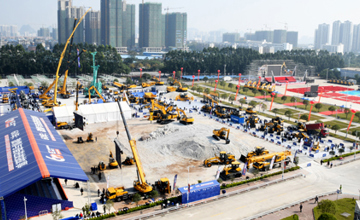 弄潮兒的跨越 柳工六十周年產(chǎn)品成就展