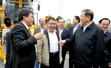 柳工機械助推農(nóng)業(yè)供給側(cè)改革　公司11臺農(nóng)用機械亮相2017年中國甘蔗機械化博覽會