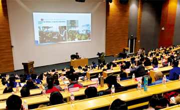 弘揚(yáng)偉大改革開放精神 把改革開放推向前進(jìn)——自治區(qū)宣講團(tuán)到柳工新時(shí)代講習(xí)所宣講